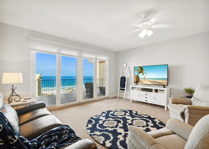 Luxury 3Bd 3Ba Plus Bunks Beach Condo! Ocean Views! Free Beach Chairs & Umbrella Service! By Dolce Vita Getaways Pcb