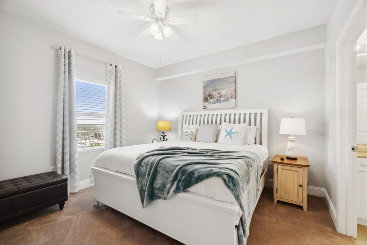 Apartment Luxury 3bd 3ba Bunks Condo! Ocean Views! Free Chairs & Umbrella Service! By Dolce Getaways Pcb *