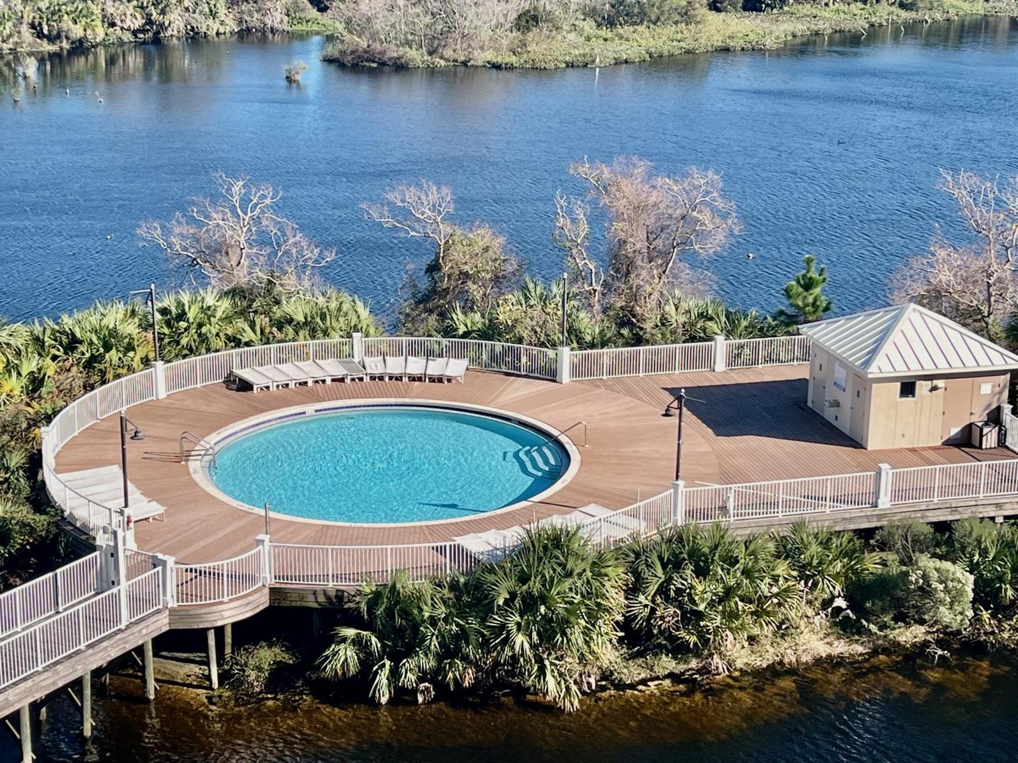 Luxury 3bd 3ba Bunks Condo! Ocean Views! Free Chairs & Umbrella Service! By Dolce Getaways Pcb Apartment Panama City Beach