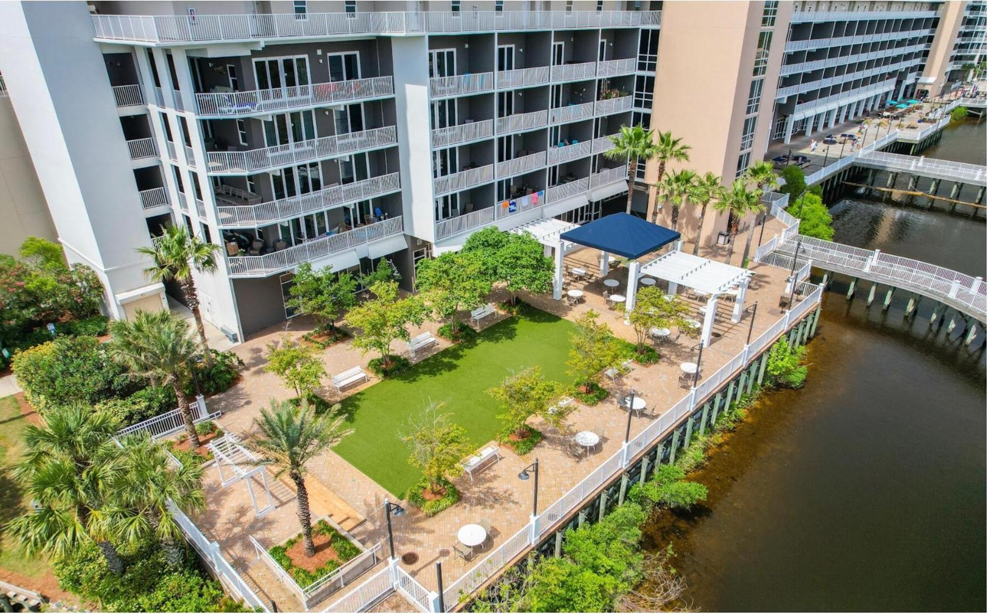 Luxury 3bd 3ba Bunks Condo! Ocean Views! Free Chairs & Umbrella Service! By Dolce Getaways Pcb Apartment